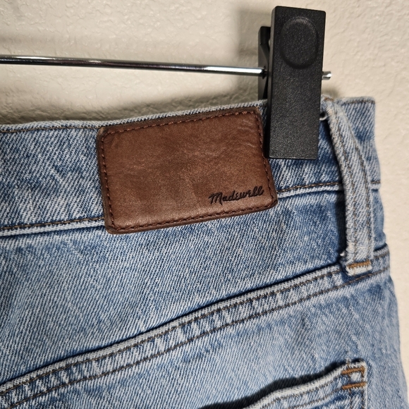 Madewell The High Rise Slim Boyjean in Neal Wash: Tencel Denim Edition Size 25 - Picture 6 of 10